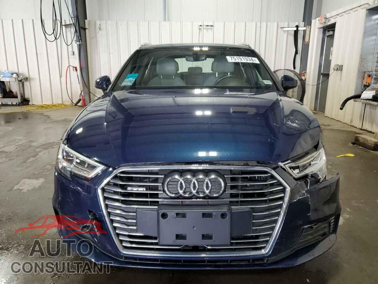 AUDI A3 2017 - WAUTPBFF2HA096541