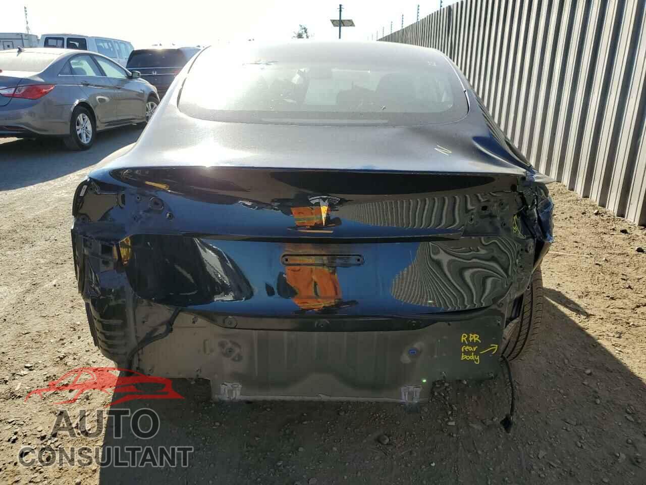 TESLA MODEL 3 2019 - 5YJ3E1EA9KF508199