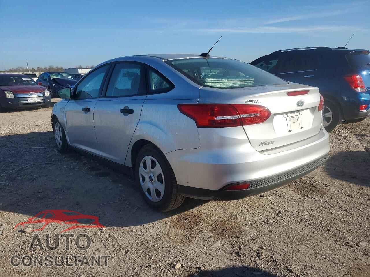 FORD FOCUS 2017 - 1FADP3E2XHL346372