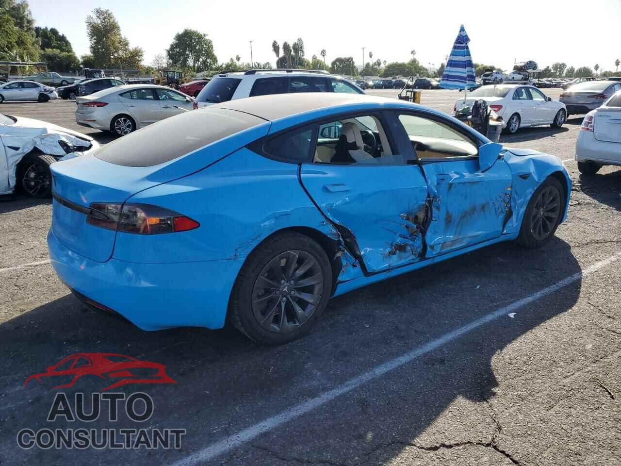 TESLA MODEL S 2018 - 5YJSA1E21JF298146