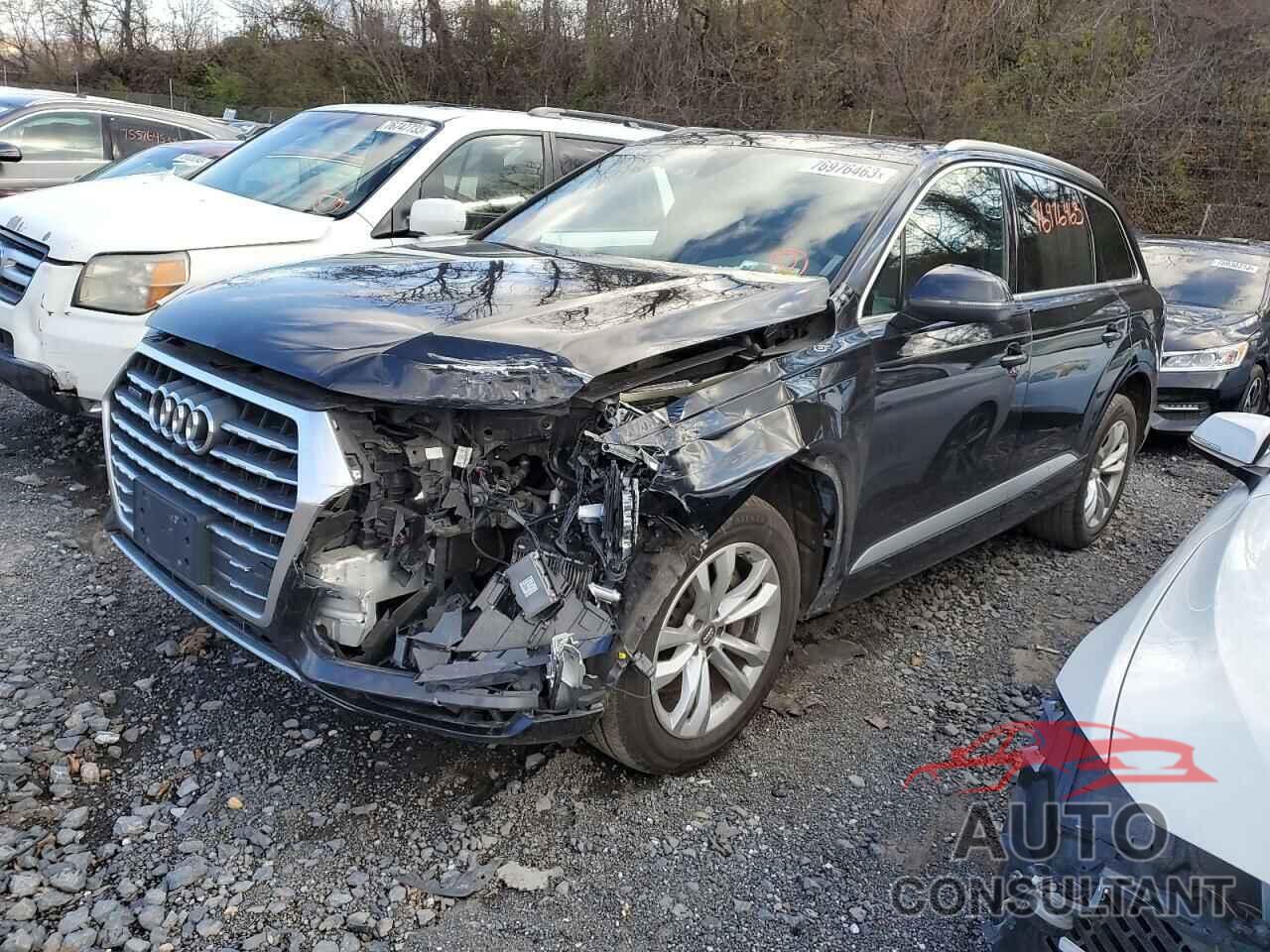 AUDI Q7 2018 - WA1LAAF72JD008884