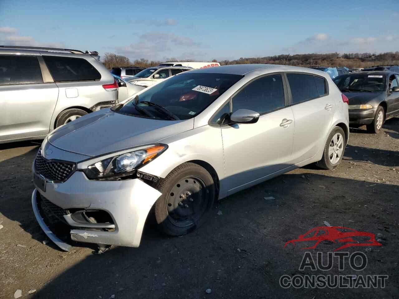 KIA FORTE 2016 - KNAFK5A87G5590939