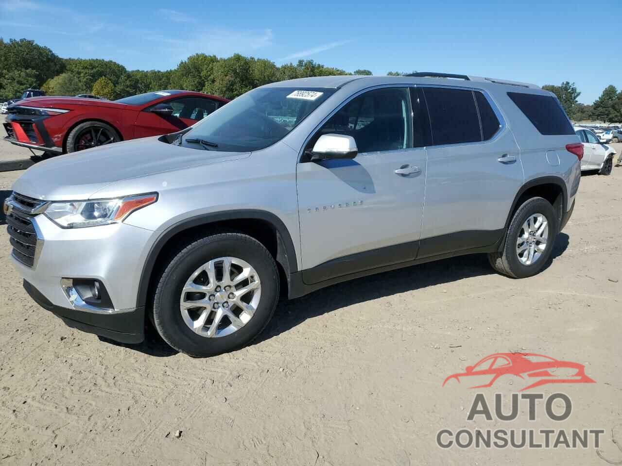 CHEVROLET TRAVERSE 2018 - 1GNEVGKW9JJ230477