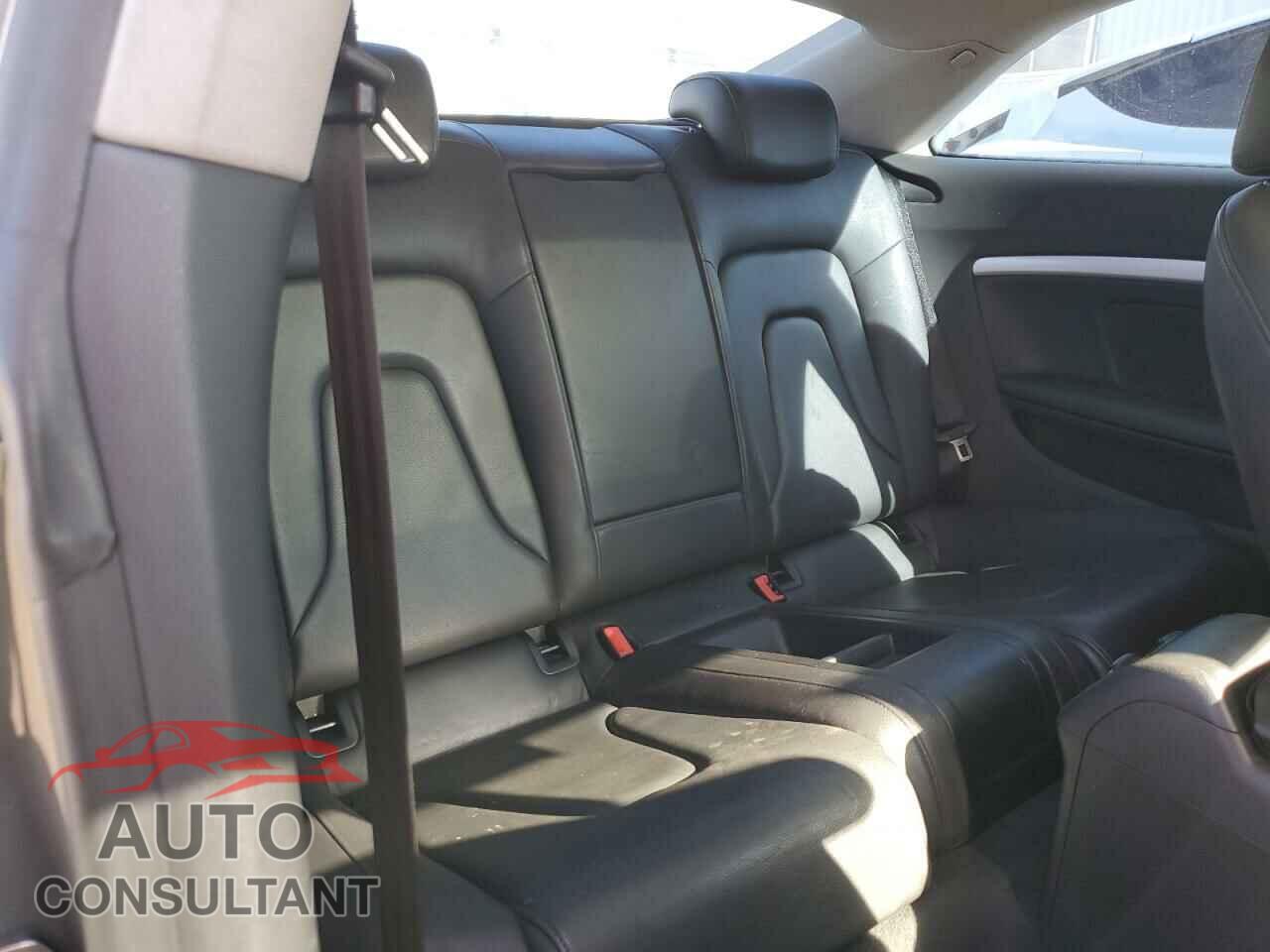 AUDI A5 2012 - WAULFAFR0CA022499