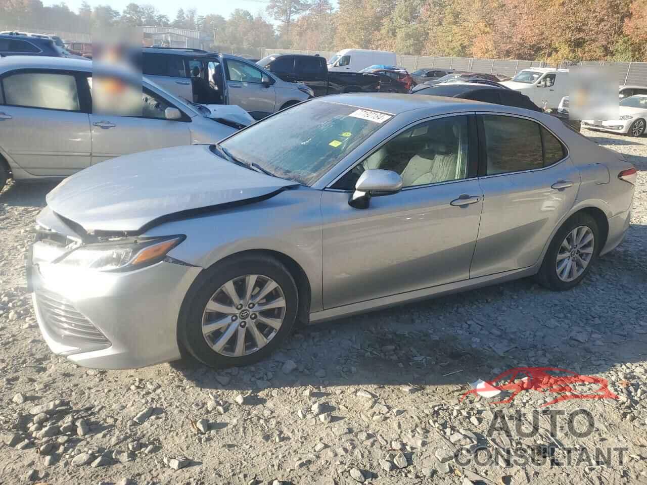 TOYOTA CAMRY 2018 - 4T1B11HKXJU115938