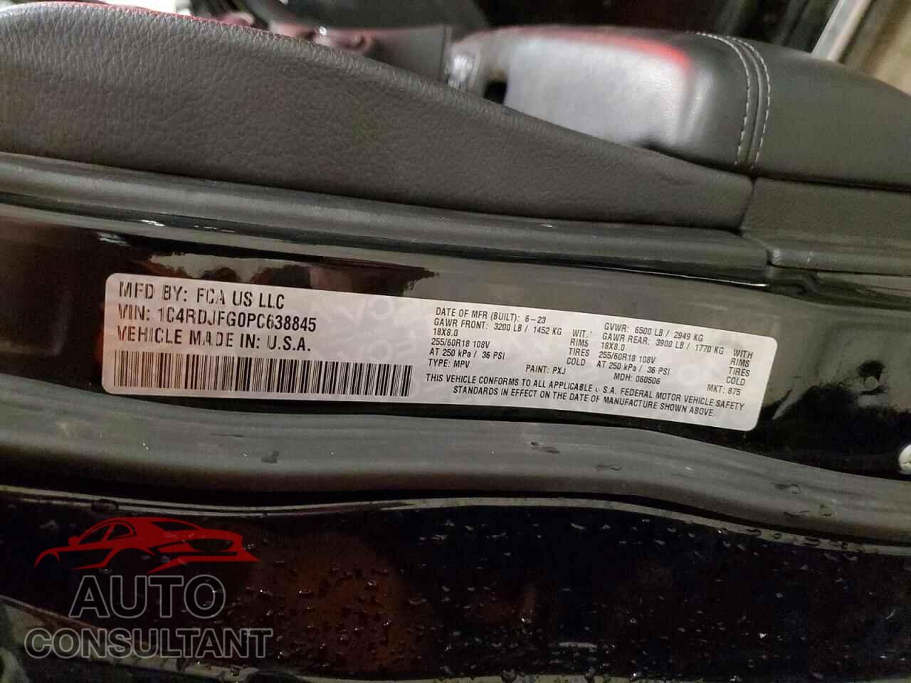 DODGE DURANGO 2023 - 1C4RDJFG0PC638845