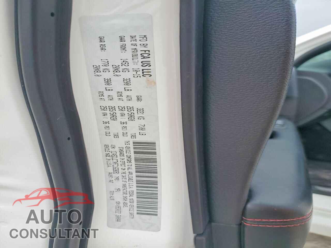 DODGE DURANGO 2015 - 1C4SDJCTXFC163691