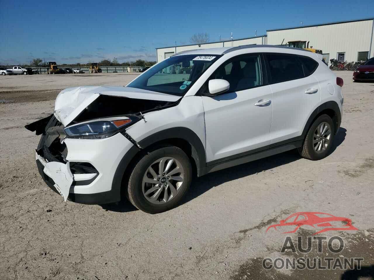 HYUNDAI TUCSON 2017 - KM8J3CA41HU324668