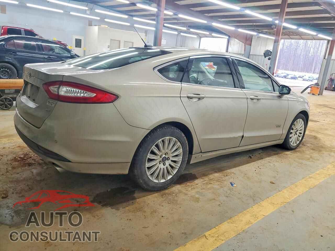 FORD FUSION 2015 - 3FA6P0PU8FR307641