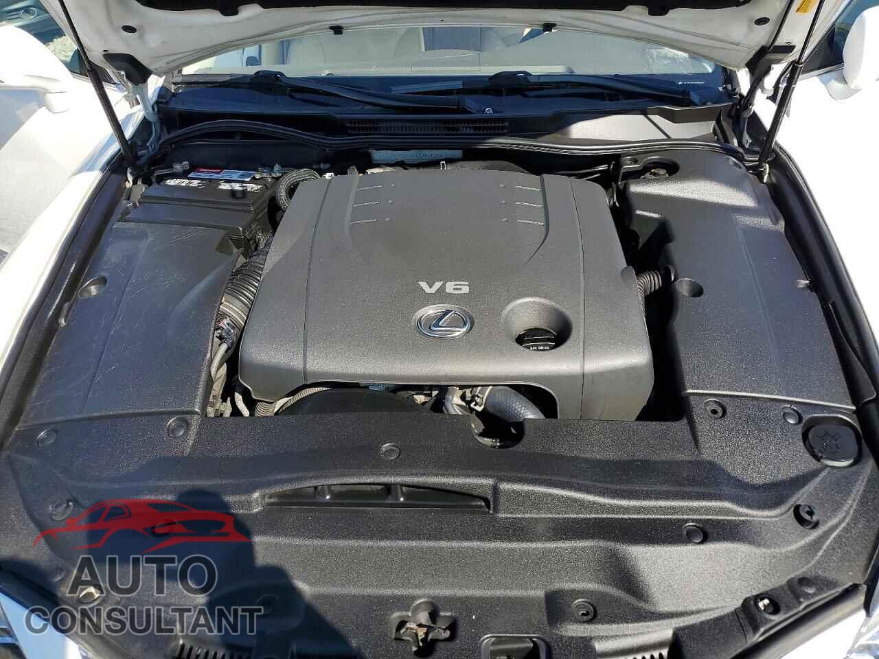 LEXUS IS 2012 - JTHCF5C21C5059490