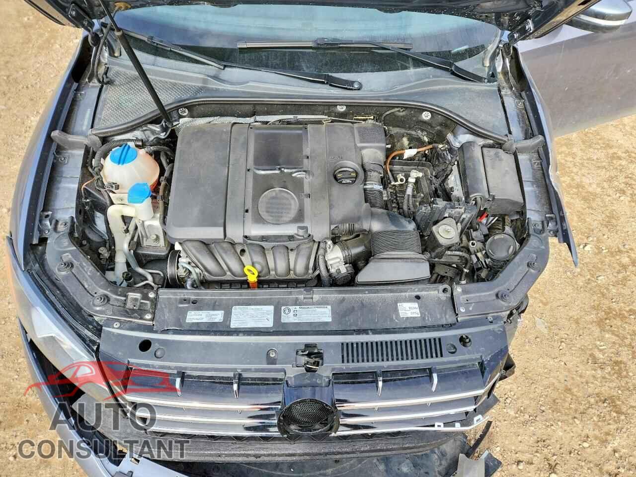 VOLKSWAGEN PASSAT 2014 - 1VWAH7A32EC001720