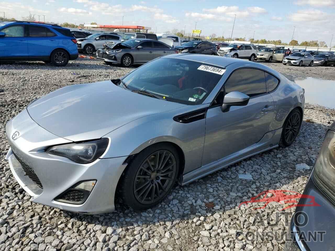 TOYOTA SCION 2015 - JF1ZNAA18F9700591