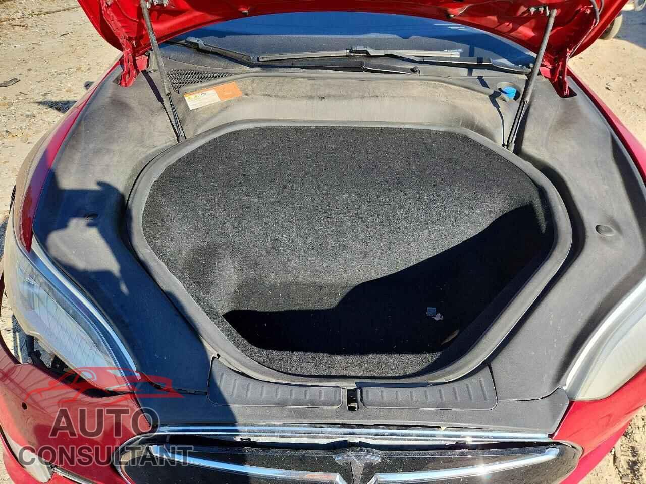 TESLA MODEL S 2015 - 5YJSA1E4XFF113987