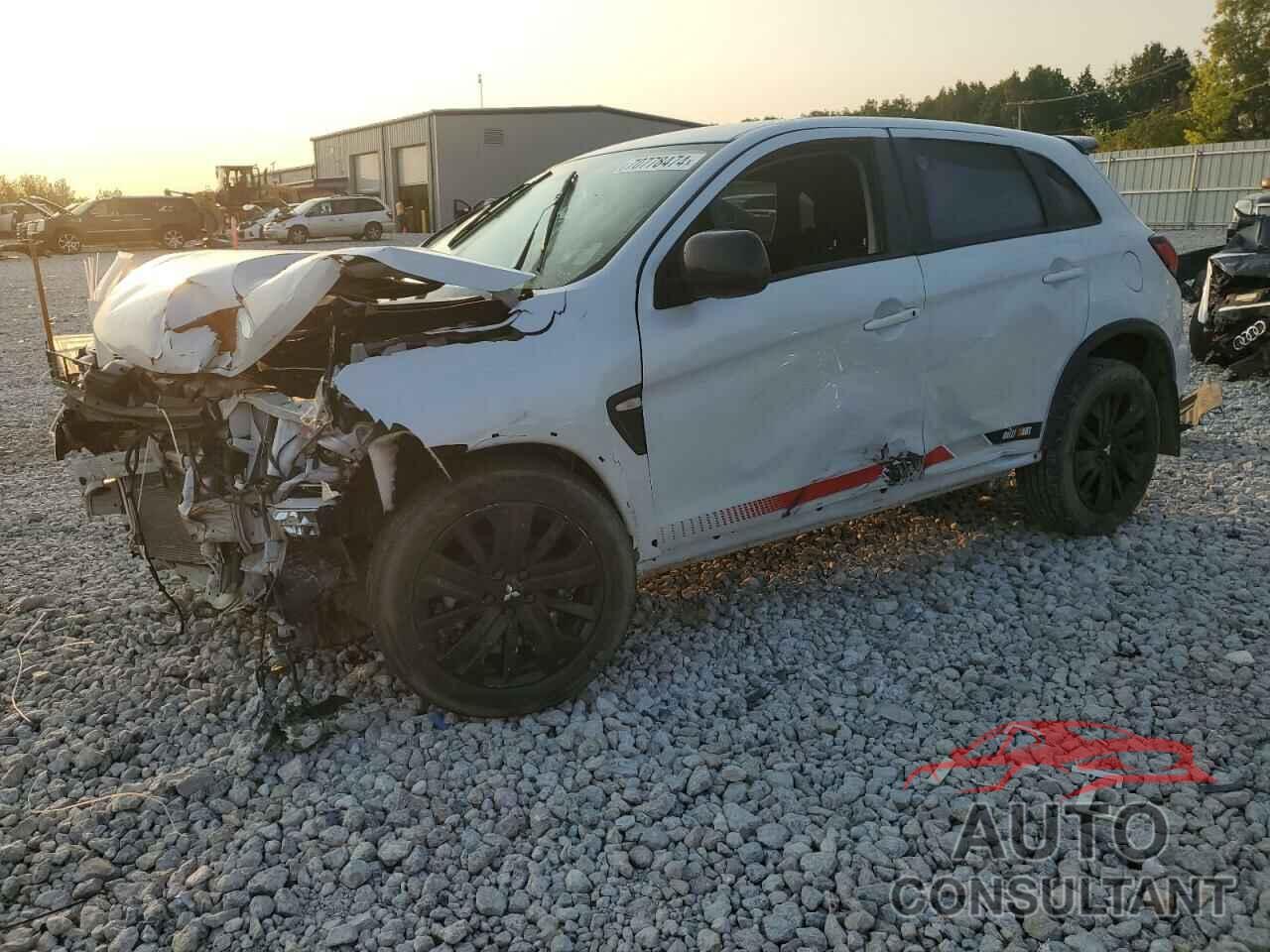 MITSUBISHI OUTLANDER 2023 - JA4ARUAU0PU008941