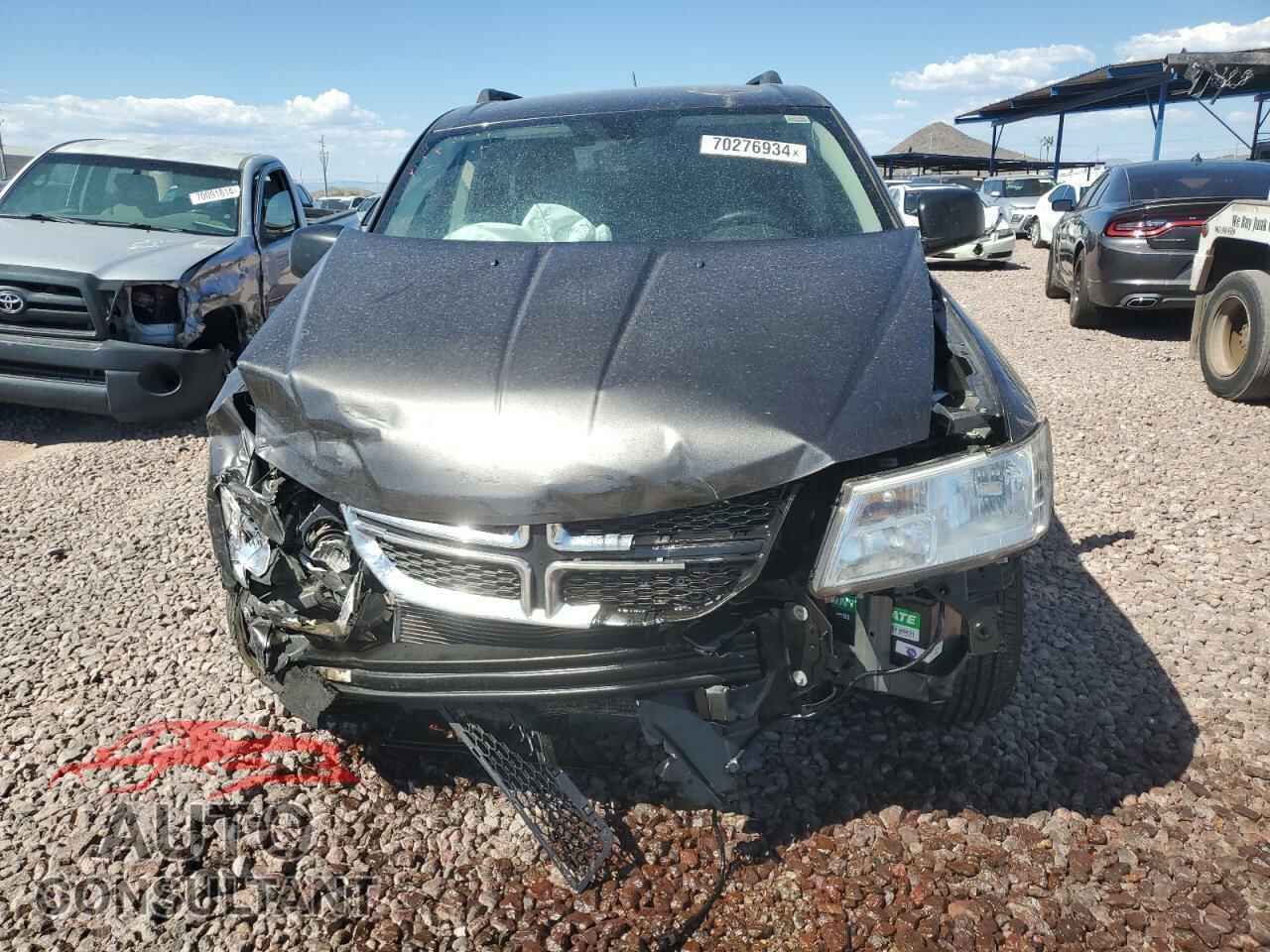 DODGE JOURNEY 2017 - 3C4PDCAB2HT524334