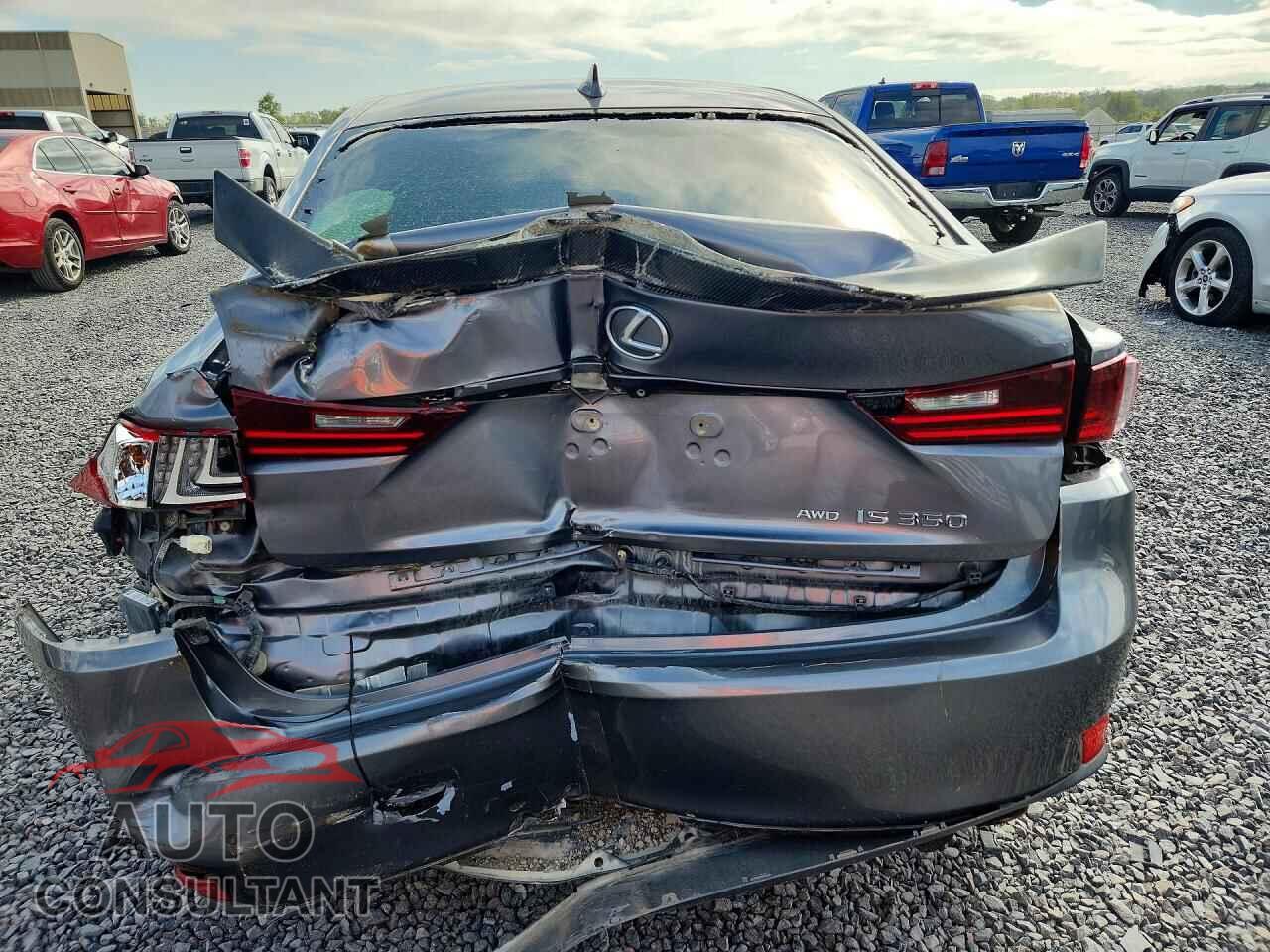 LEXUS IS 2014 - JTHCE1D28E5003138