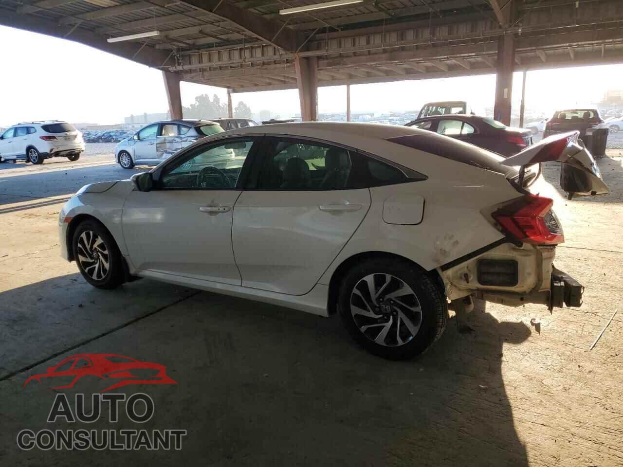 HONDA CIVIC 2016 - 19XFC2F74GE018178