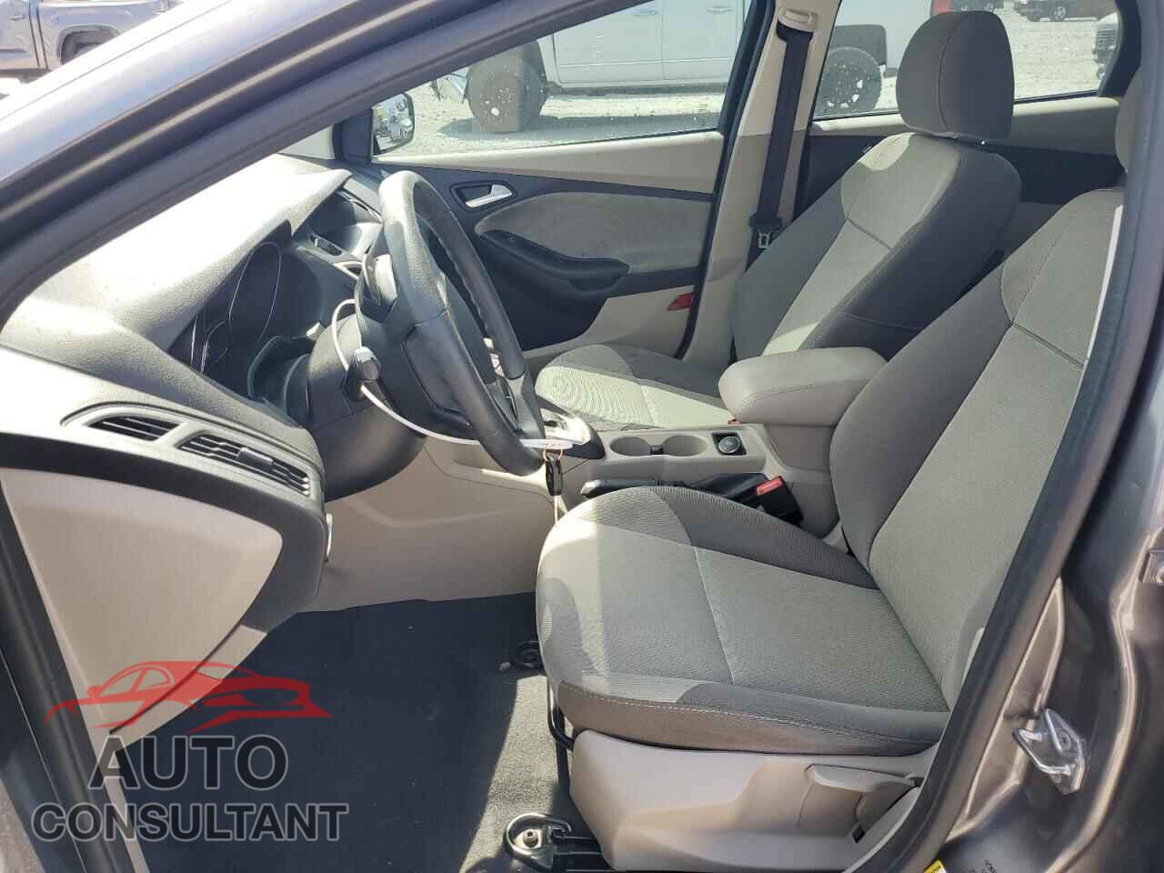 FORD FOCUS 2014 - 1FADP3F22EL398895