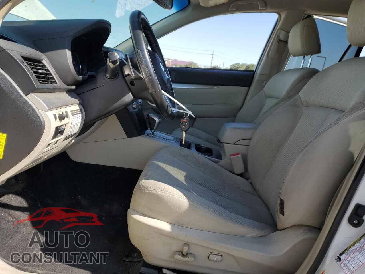 SUBARU OUTBACK 2010 - 4S4BRBBC4A3330799