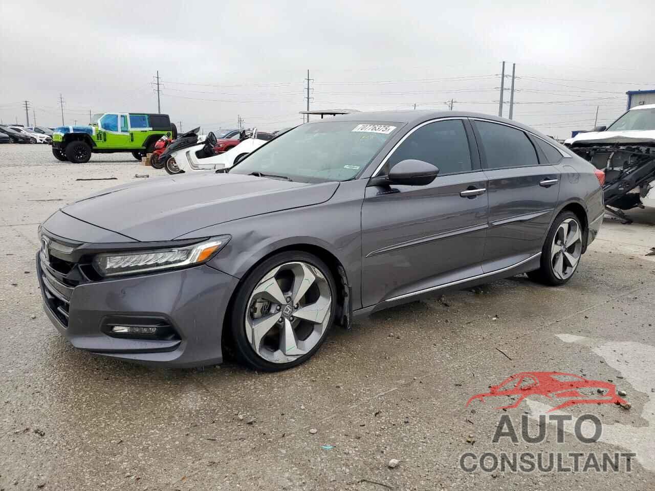 HONDA ACCORD 2018 - 1HGCV2F99JA051218