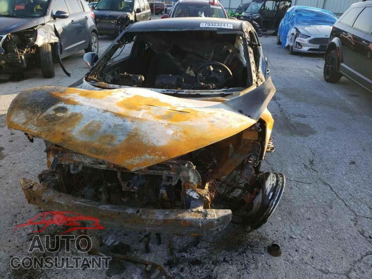 HYUNDAI VELOSTER 2016 - KMHTC6AD9GU280363
