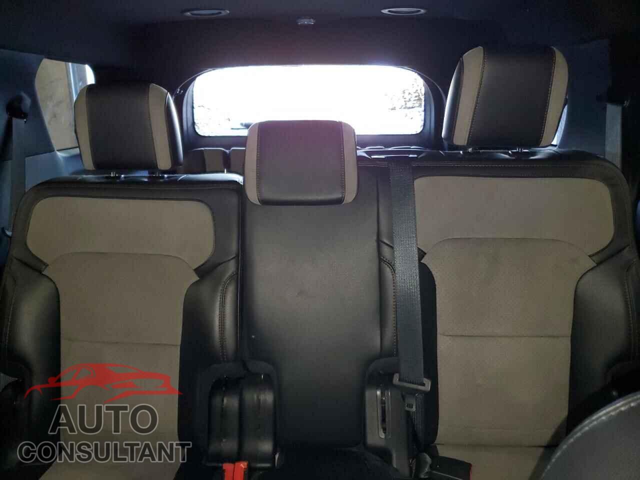 FORD EXPLORER 2017 - 1FM5K8D83HGD87835