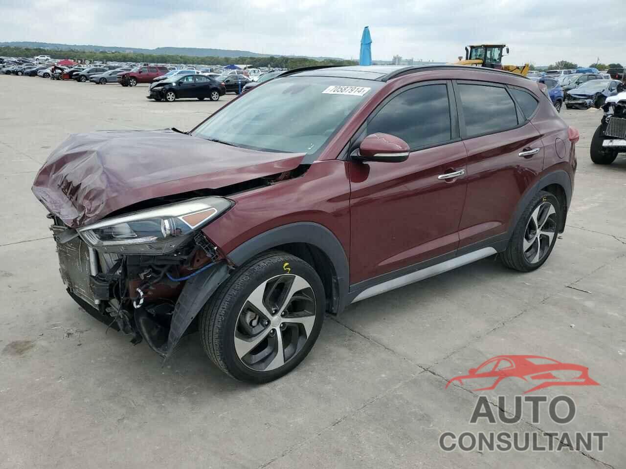 HYUNDAI TUCSON 2018 - KM8J33A21JU642410