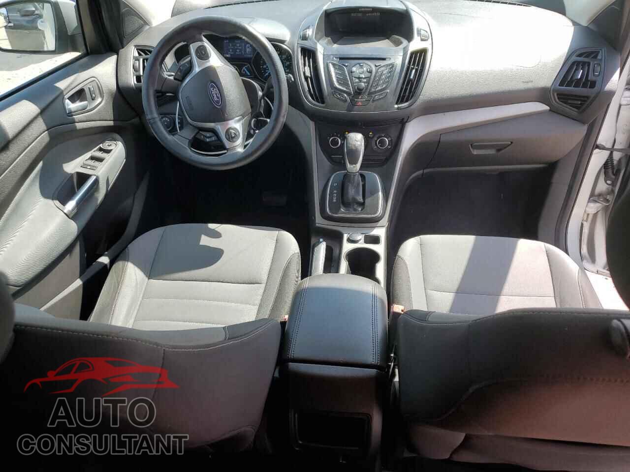 FORD ESCAPE 2013 - 1FMCU0GX7DUA21748