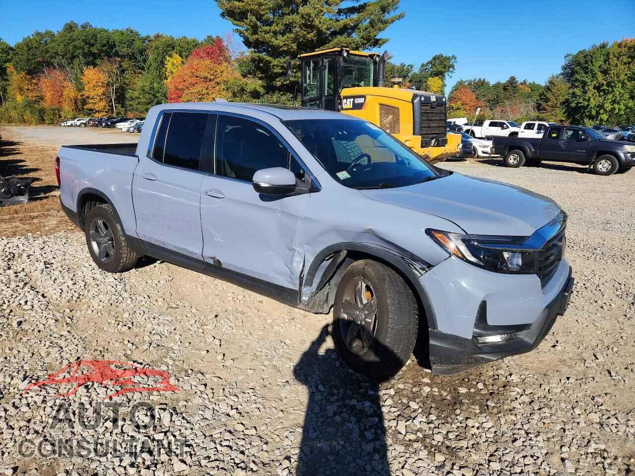HONDA RIDGELINE 2023 - 5FPYK3F59PB007663