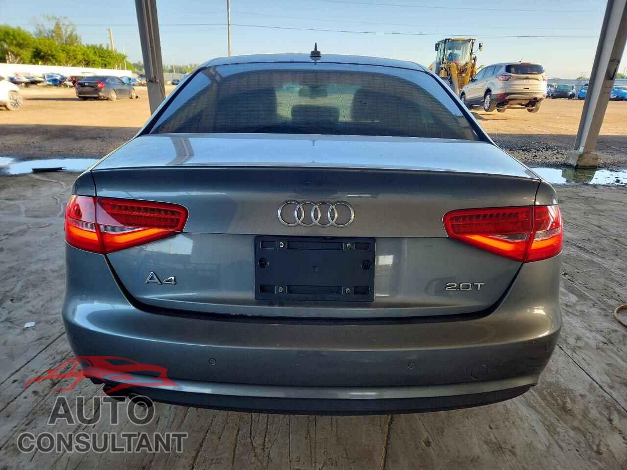 AUDI A4 2013 - WAUEFAFL3DN010586