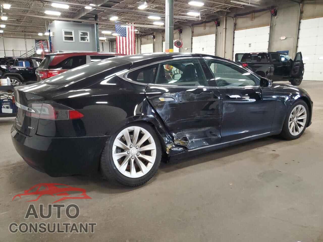 TESLA MODEL S 2018 - 5YJSA1E21JF273036