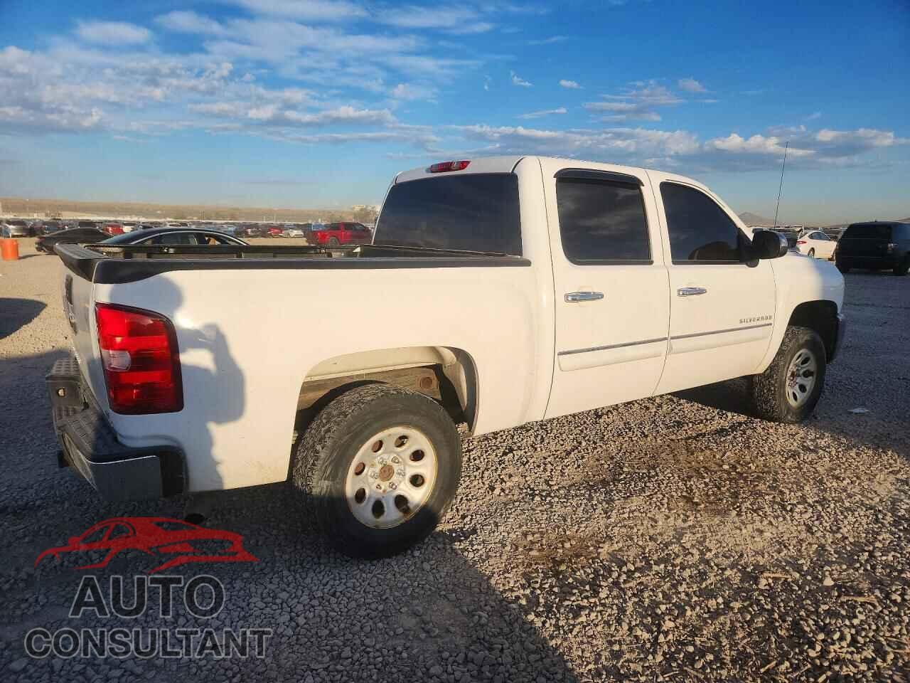 CHEVROLET SILVERADO 2013 - 3GCPCSE04DG153105