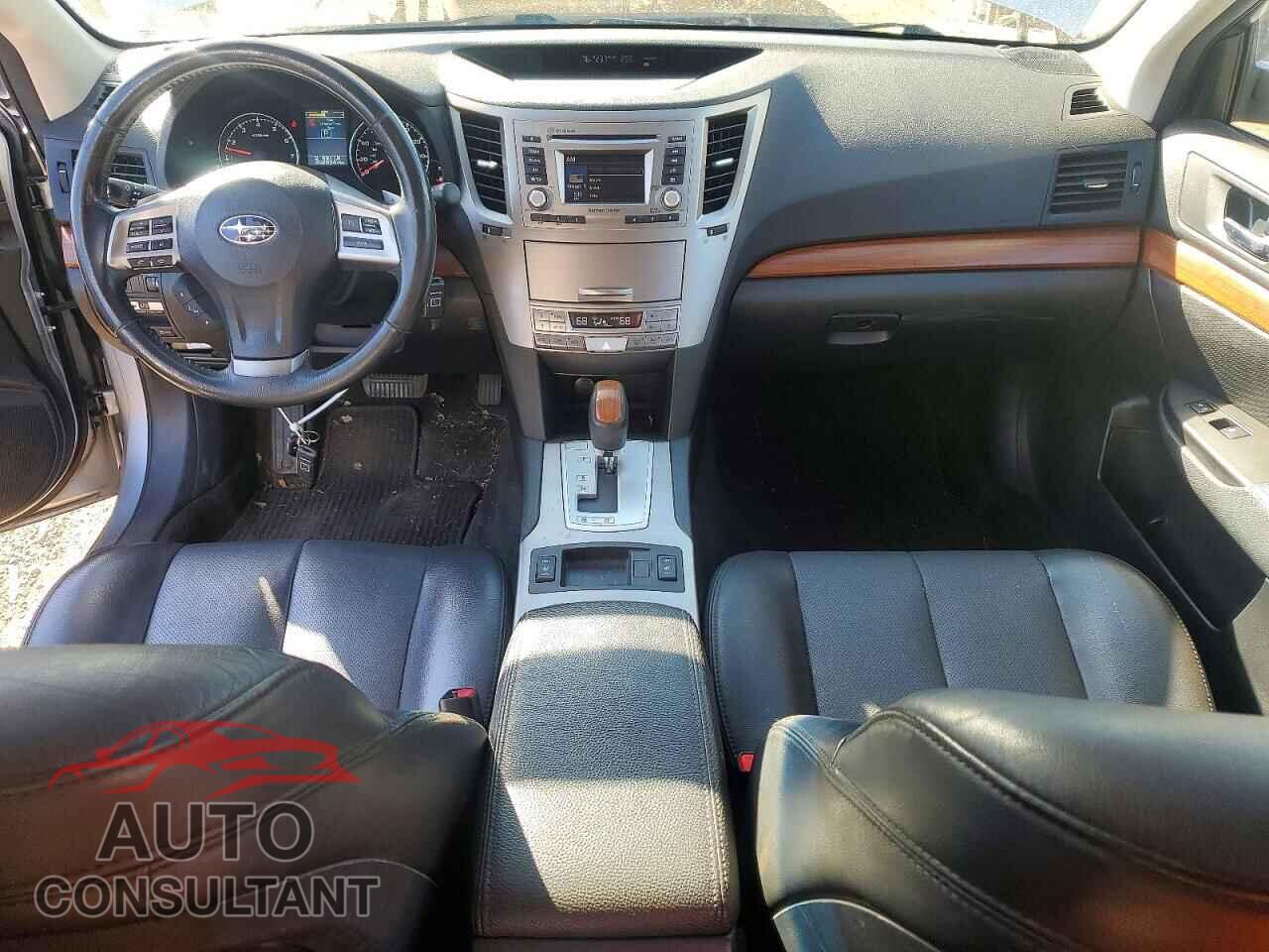 SUBARU OUTBACK 2014 - 4S4BRDLC4E2209485