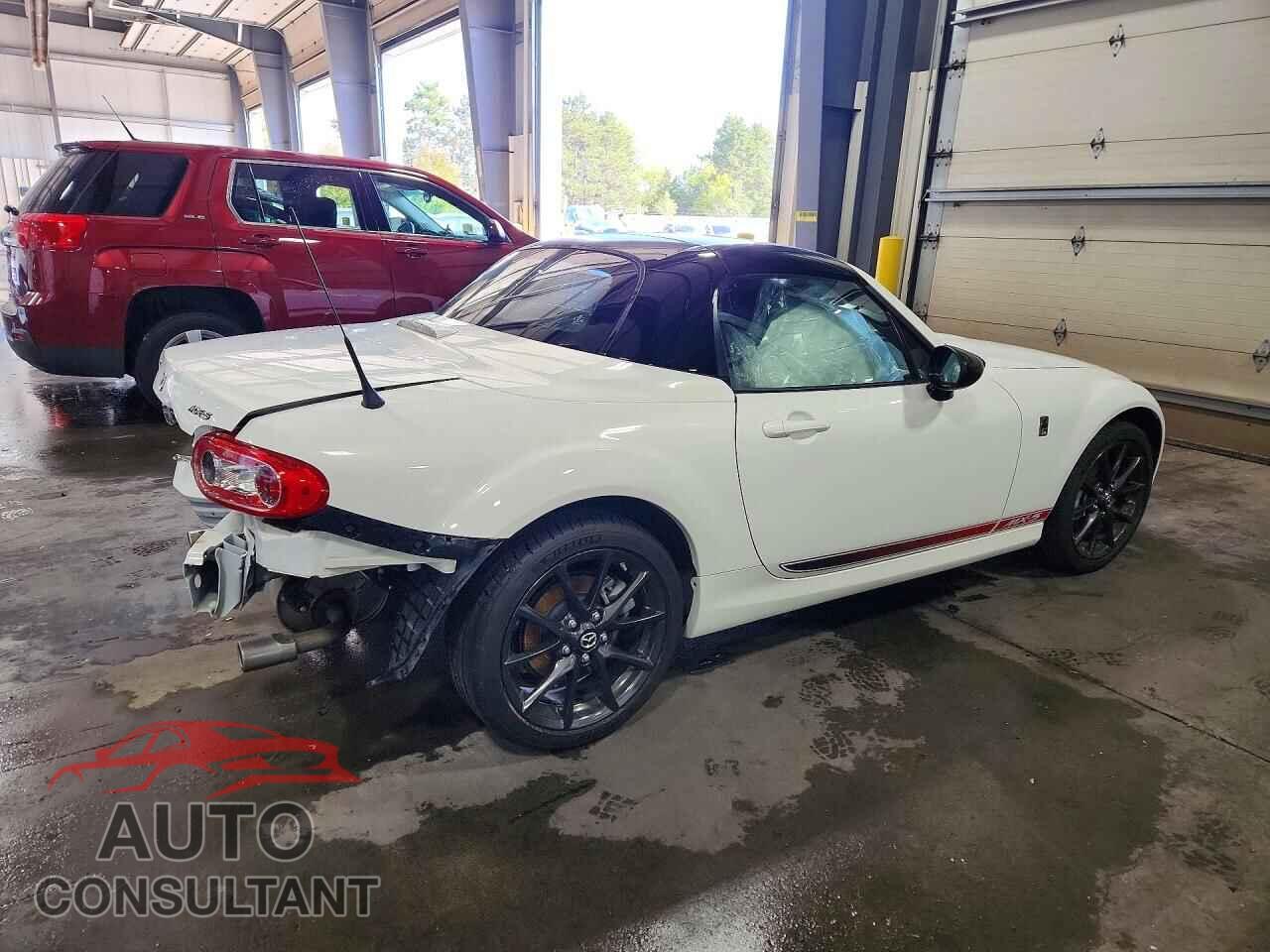MAZDA MIATA MX-5 2014 - JM1NC2MF7E0236014