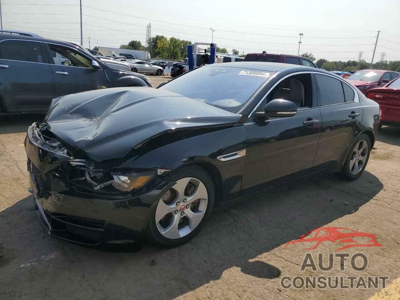 JAGUAR XE 2017 - SAJAR4BG0HA964388
