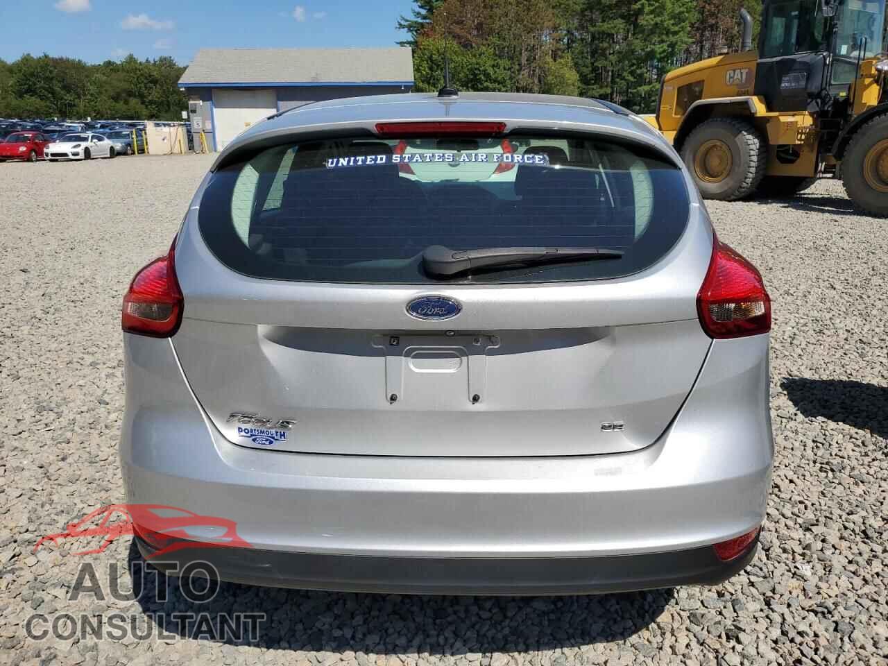 FORD FOCUS 2017 - 1FADP3K29HL321676