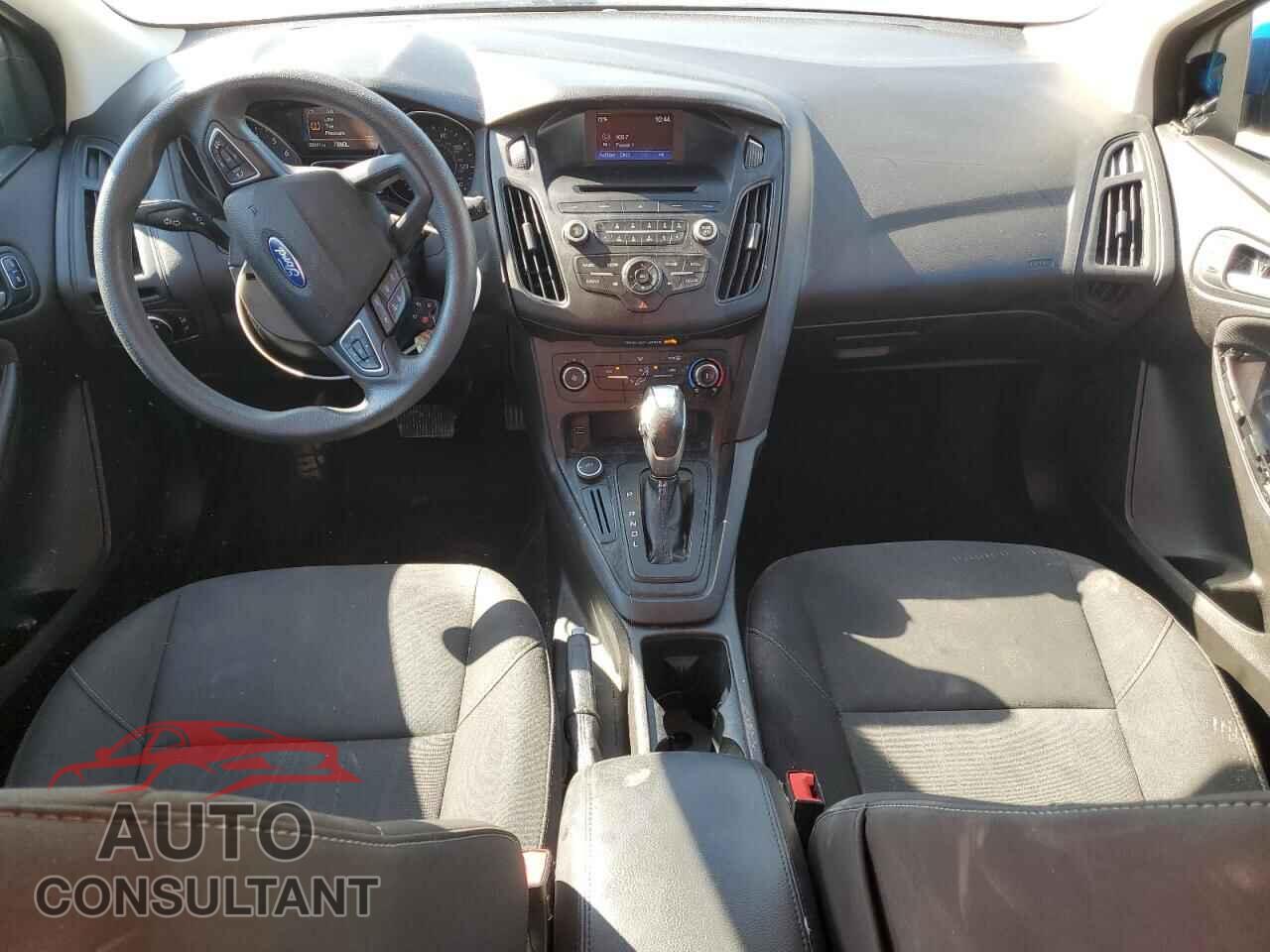 FORD FOCUS 2016 - 1FADP3K23GL358656