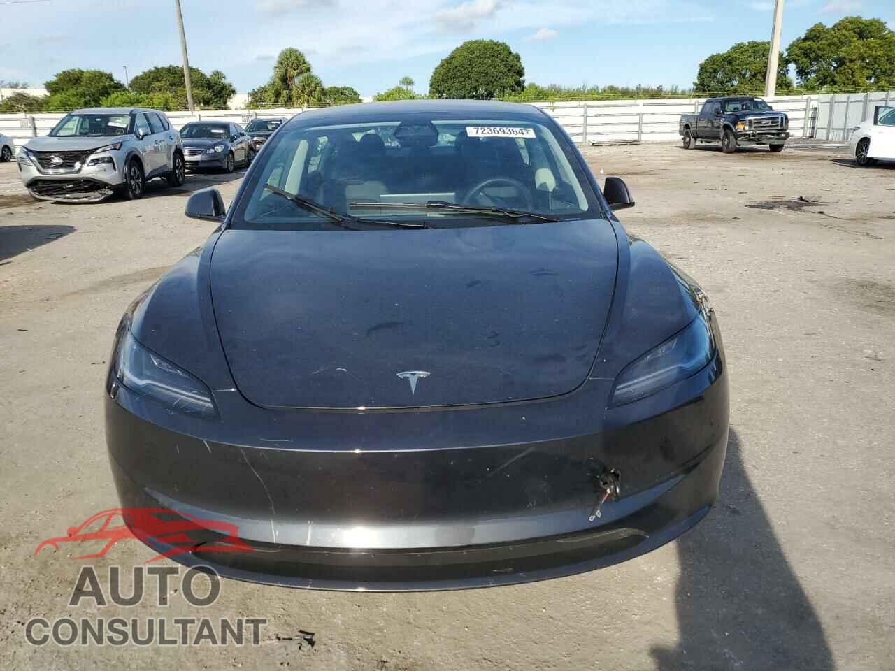 TESLA MODEL 3 2024 - 5YJ3E1EA0RF742998