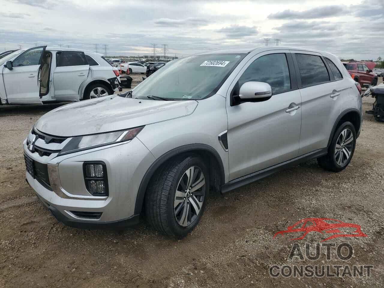 MITSUBISHI OUTLANDER 2021 - JA4ARUAU7MU019611