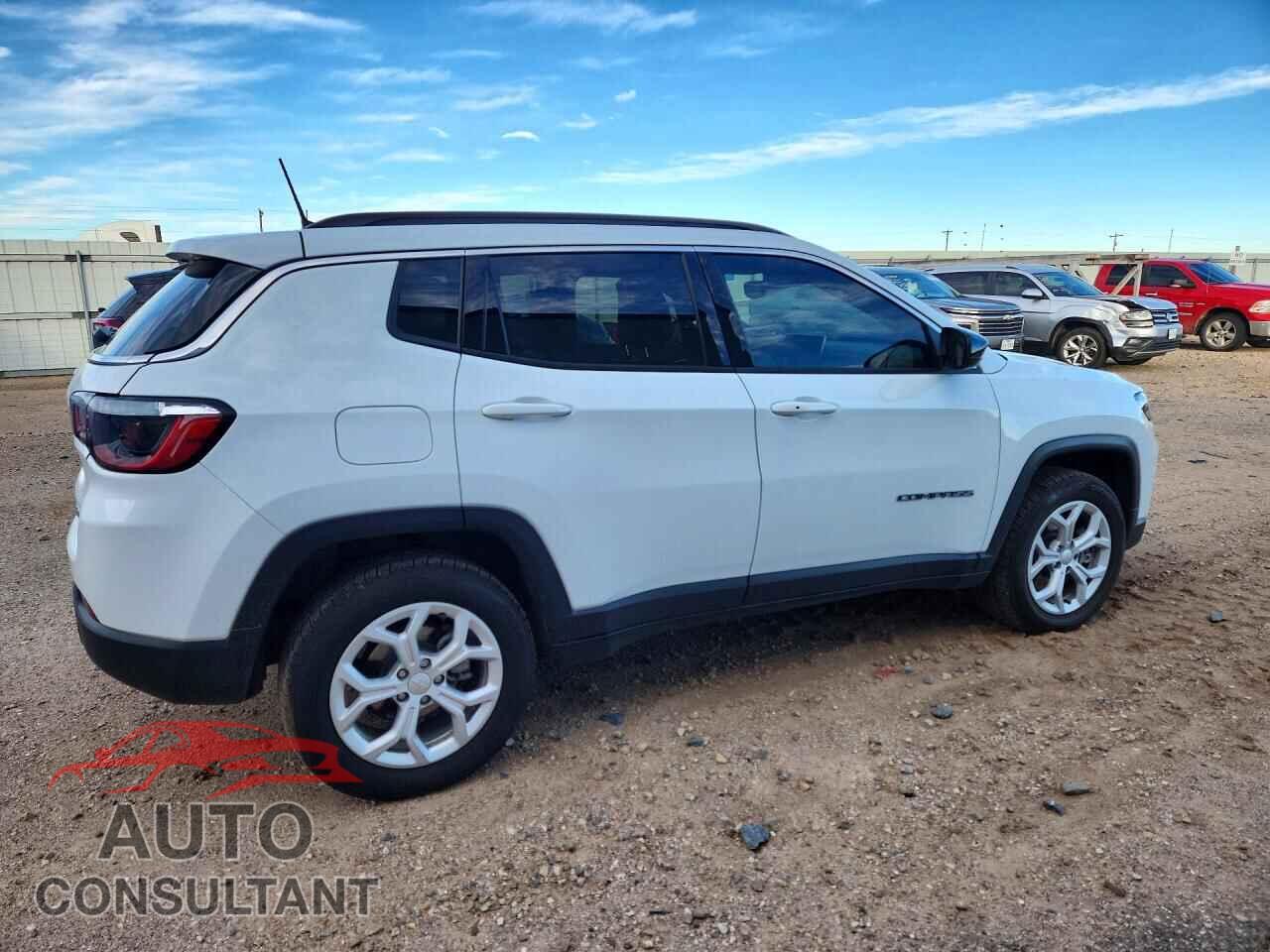 JEEP COMPASS 2024 - 3C4NJDBN5RT127555