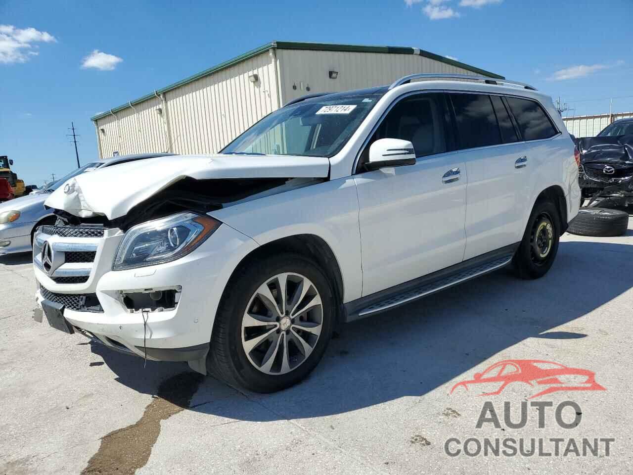 MERCEDES-BENZ GL-CLASS 2015 - 4JGDF6EE9FA524320