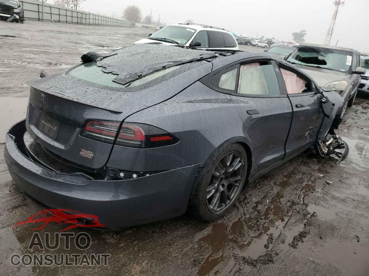 TESLA MODEL S 2022 - 5YJSA1E67NF482984