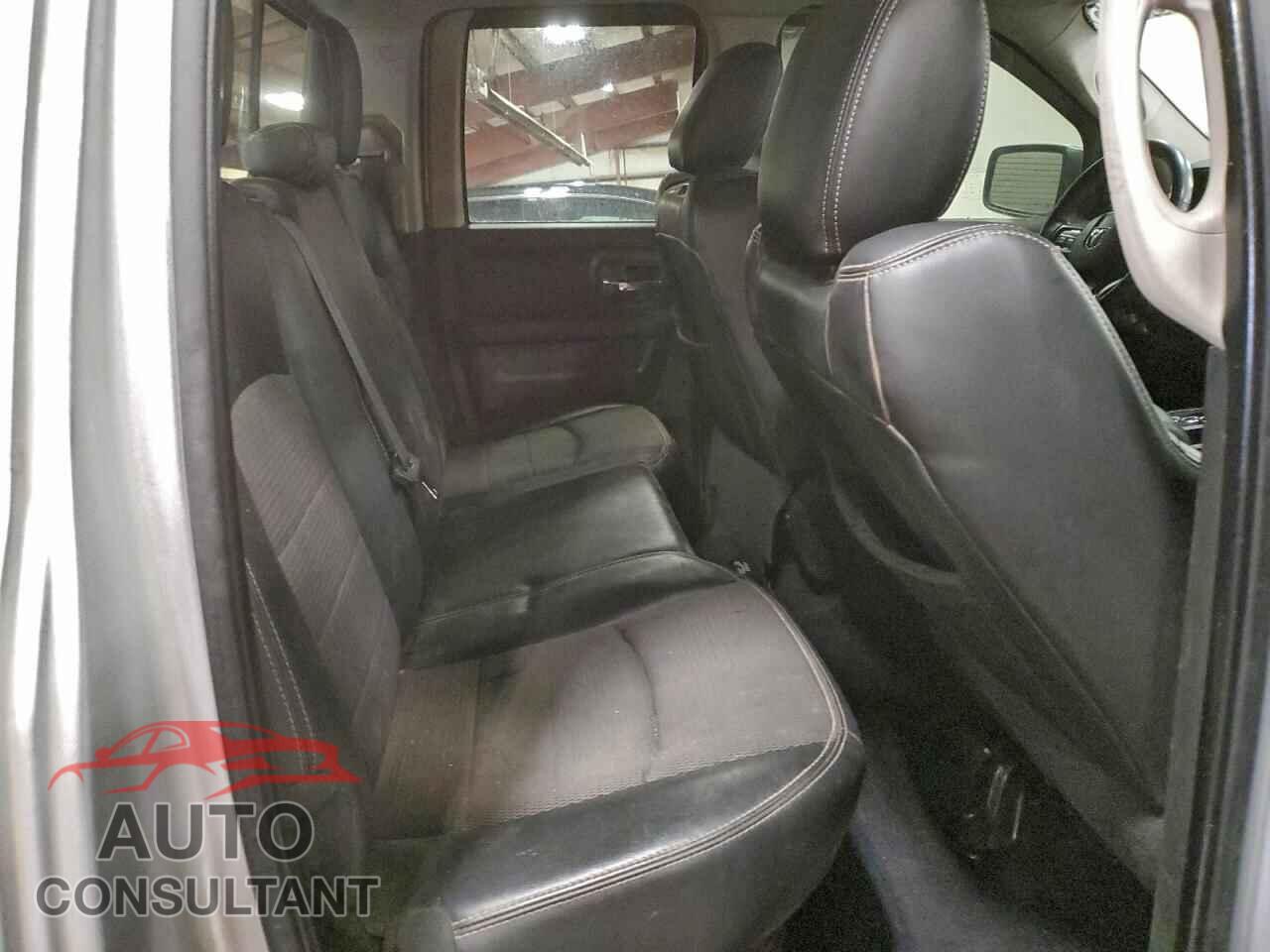 DODGE RAM 1500 2012 - 1C6RD7HT6CS103894