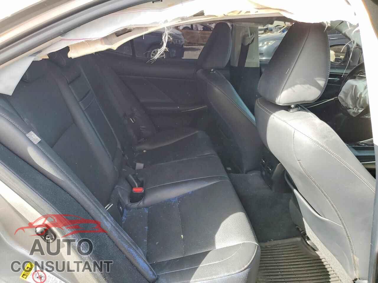 LEXUS IS 2014 - JTHBF1D29E5029112