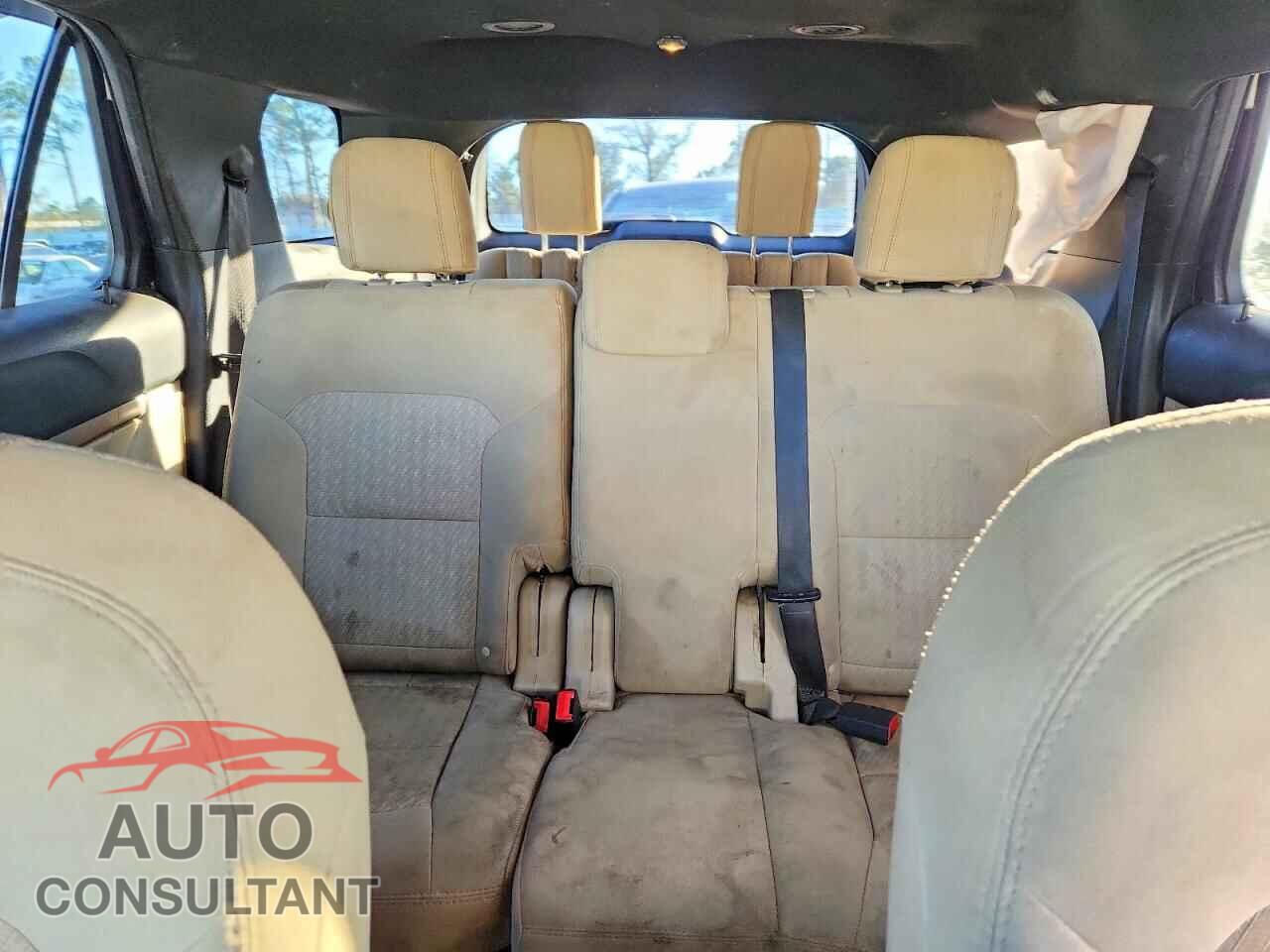 FORD EXPLORER 2017 - 1FM5K7B88HGD52429