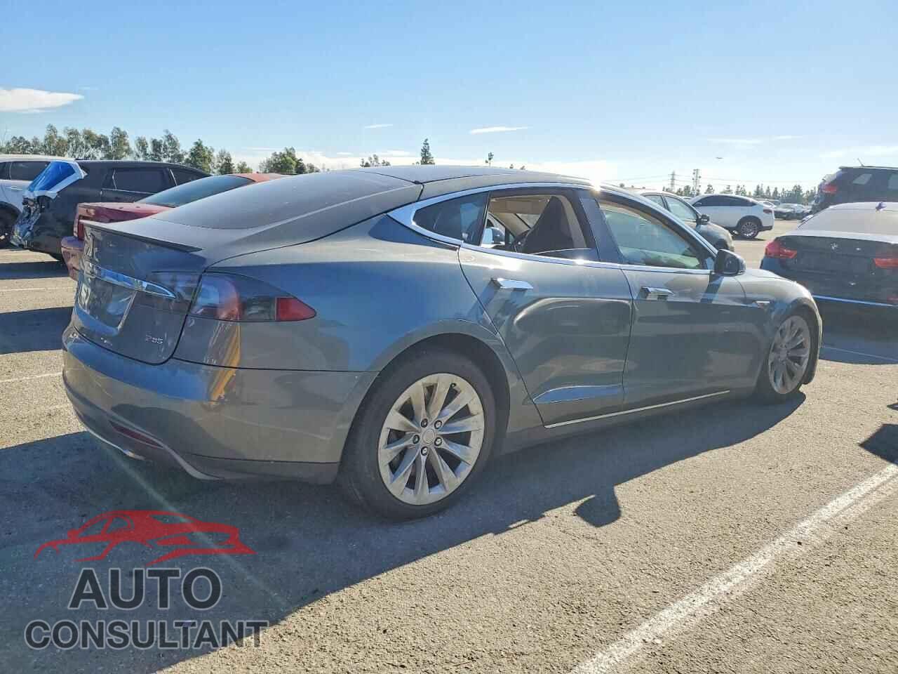 TESLA MODEL S 2013 - 5YJSA1CP8DFP14731