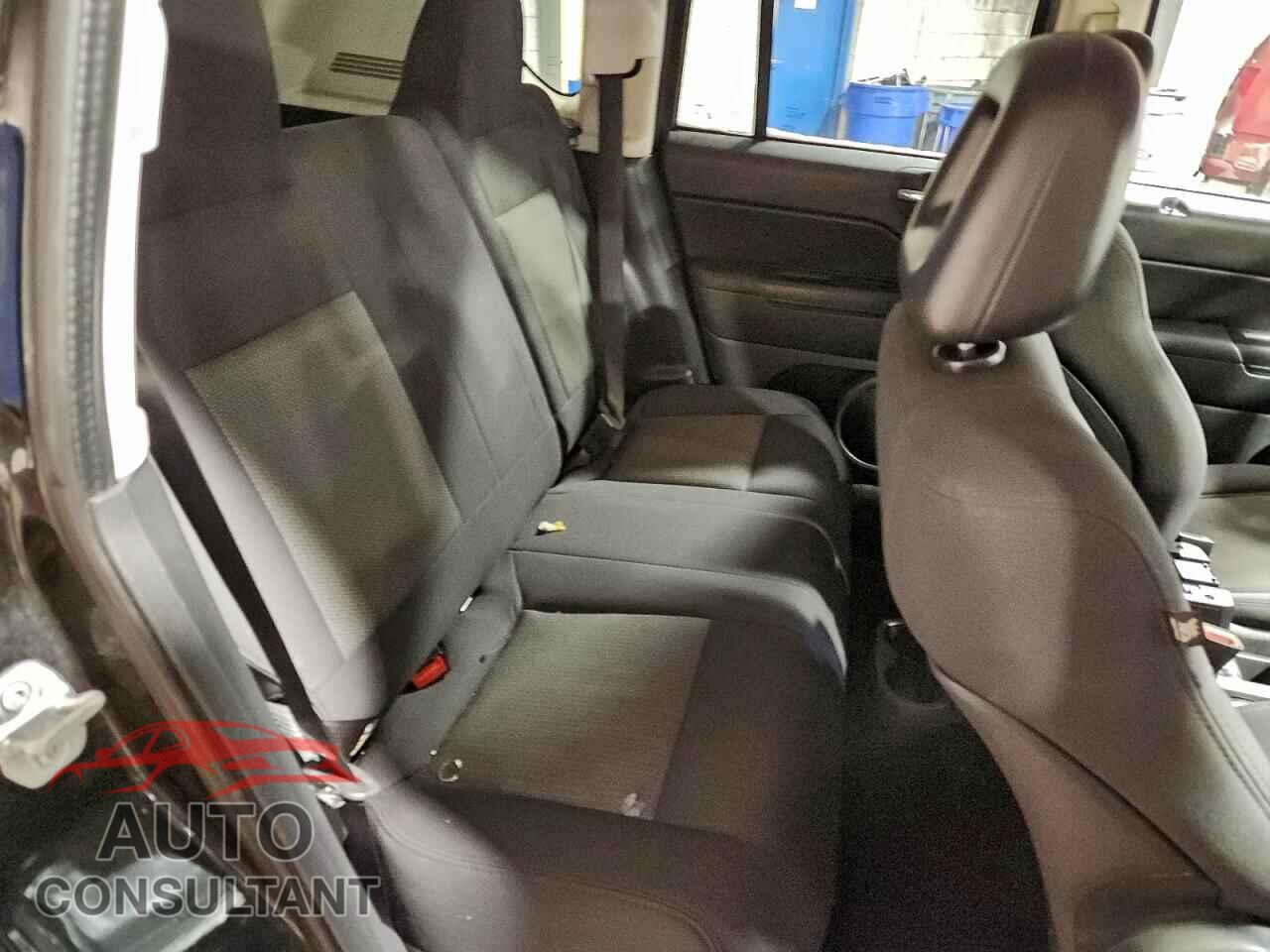 JEEP COMPASS 2009 - 1J4FF47B09D100249