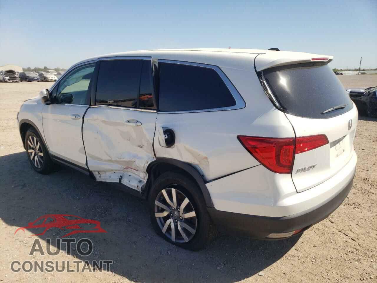 HONDA PILOT 2017 - 5FNYF6H72HB102631