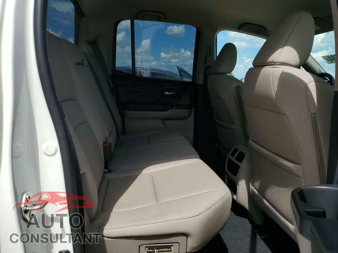 HONDA RIDGELINE 2018 - 5FPYK3F68JB007783