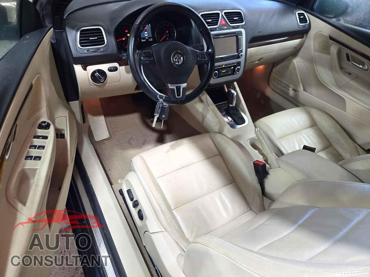 VOLKSWAGEN EOS 2012 - WVWFW7AH3CV009028